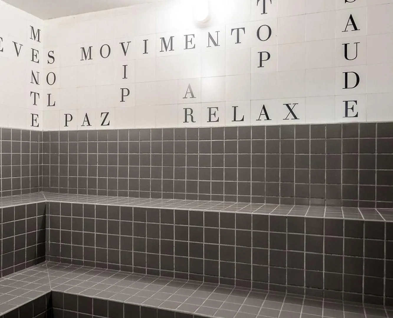 Studio 4 Ed. Milano_Vista Mar_Anexo Patio Milano Florianópolis